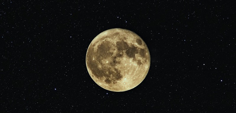 China incepe exploatarea spatiului cu robotul miner