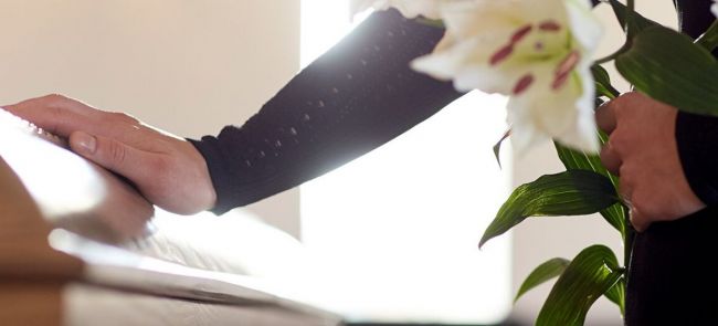 Tot ce trebuie sa stii despre inmormantari si firmele de pompe funebre?